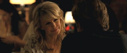 It's shots like that make me want to see the back of her head again! ;-) deleted_scene_001_006