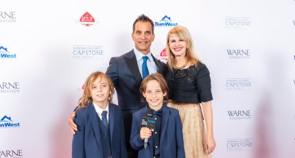 Hang on! He's not... ante_up_for_autism_2022_012.jpg