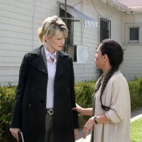 You can't help but look down on people much shorter than yourself (and Kathryn/Lilly is no giant) promo_008