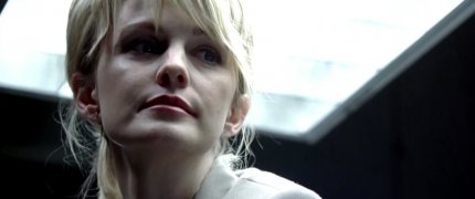 Kathryn's halo had to be replaced by a cheaper square model Cold_Case_S01E10_lilly_151