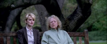 Are those dogs doing what I think they're doing? Cold_Case_S02E22_lilly_105